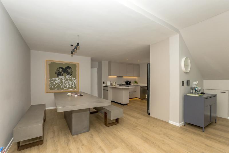 3 Bedroom Property for Sale in Camps Bay Western Cape